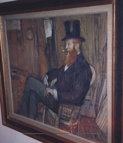 seated man w/ top-hat